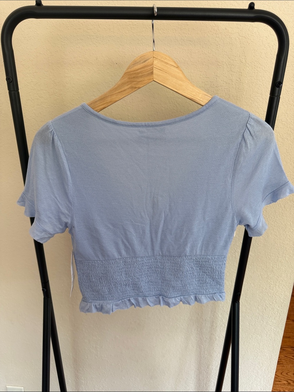 Urban Outfitters UO Bennett Button-Down Smocked Top - Picture 3 of 6
